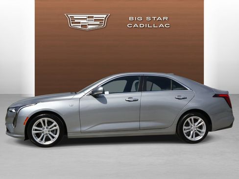 Used 2026 Cadillac CT4 Luxury w/ Sun And Sound Package RWD image 2