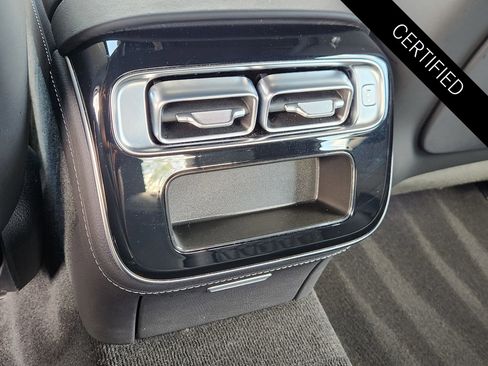 Used 2024 Mercedes-Benz S 500 4MATIC image 30