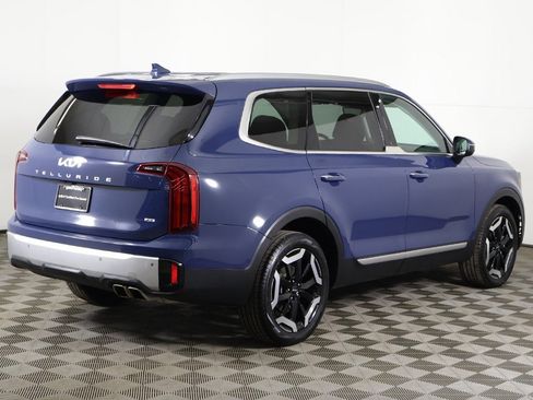 Used 2024 Kia Telluride S w/ S Sunroof Package image 12