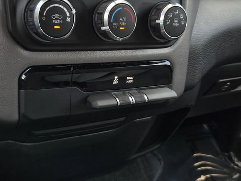Used 2023 RAM 1500 Lone Star RWD image 23