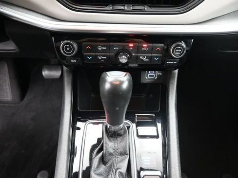 Used 2025 Jeep Compass Limited AWD/4WD image 12