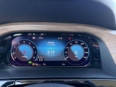 New 2026 Volkswagen Atlas SE image 28