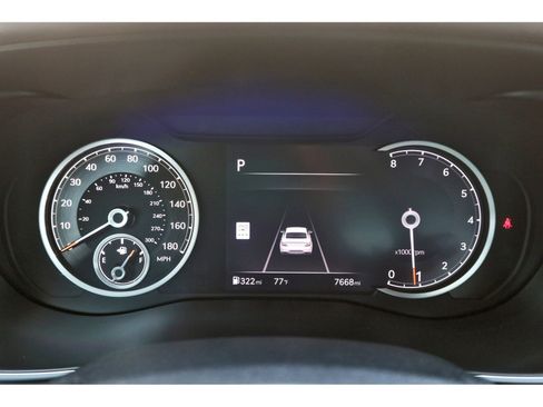 Used 2026 Genesis G70 2.5T image 16