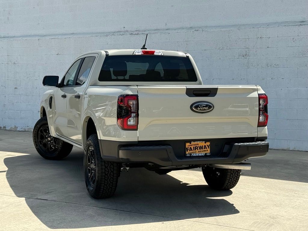 New 2026 Ford Ranger XLT w/ Black Appearance Package RWD image 4