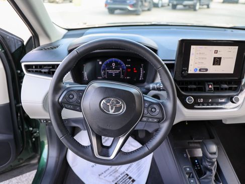 Certified 2026 Toyota Corolla Cross LE FWD image 44