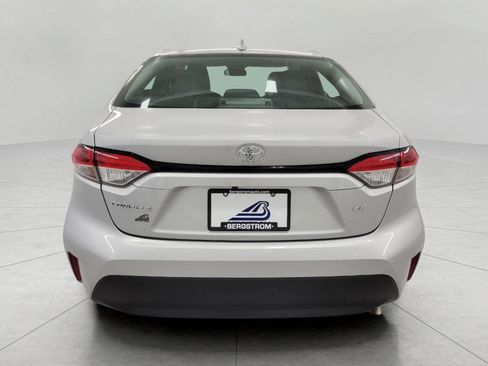 Used 2024 Toyota Corolla LE image 24