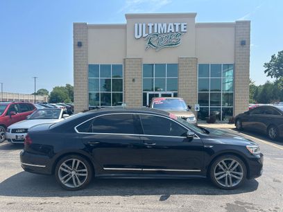 Used 2017 Volkswagen Passat 1.8T R-Line w/ R-Line Lighting Package