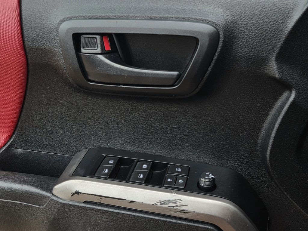 Used 2023 Toyota Tacoma SR5 RWD image 16