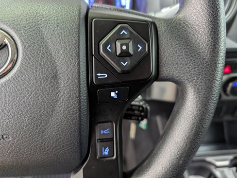 Used 2023 Toyota Tacoma SR image 17