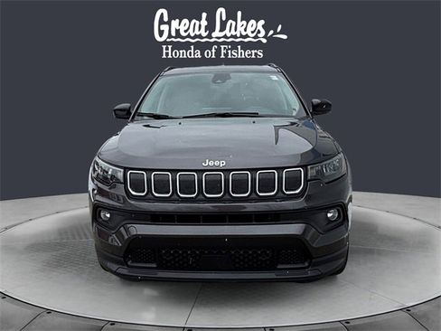 Used 2022 Jeep Compass Latitude image 8