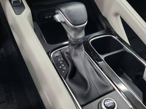 Certified 2024 Kia Telluride S FWD image 30