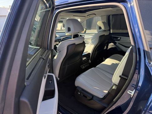 Used 2022 Acura MDX SH-AWD w/ Technology Package image 40