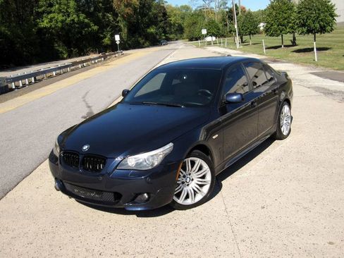 Used 2008 BMW 535xi Sedan image 4