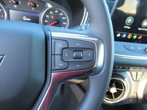 New 2025 Chevrolet Blazer LT image 18