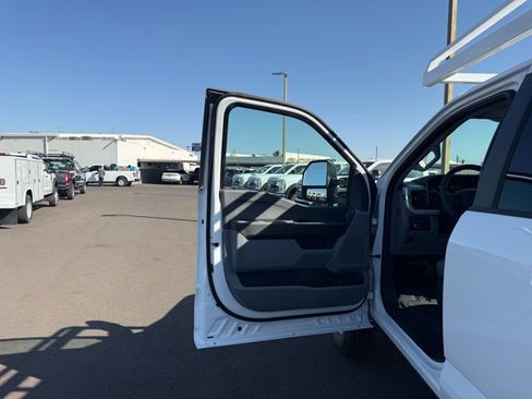 New 2026 Ford F350 XL w/ XL Chrome Package AWD/4WD image 22
