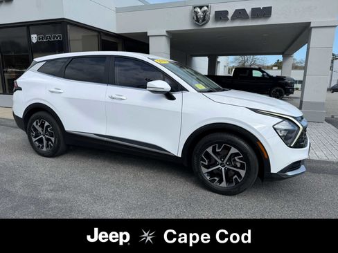 Used 2023 Kia Sportage EX FWD image 1