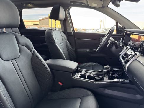 Used 2022 Kia Sorento SX image 48