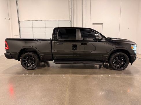 Used 2022 RAM 1500 Laramie AWD/4WD image 4
