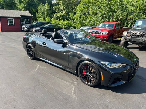 Used 2021 BMW M440i Convertible w/ Executive Package image 34