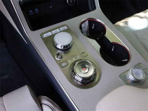 New 2025 Genesis GV80 3.5T Prestige image 19