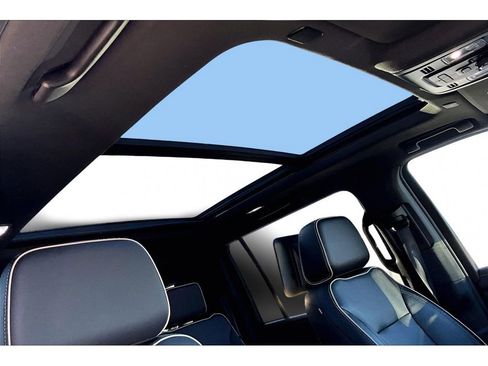 Used 2021 GMC Yukon XL SLT w/ SLT Luxury Plus Package image 28