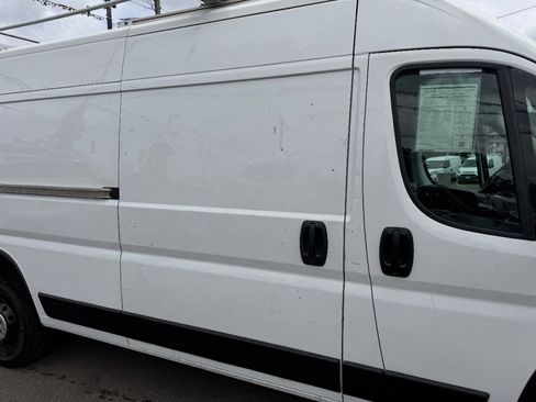 Used 2023 RAM ProMaster 3500 FWD image 12