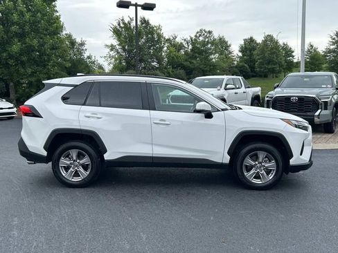 Used 2025 Toyota RAV4 XLE FWD image 3