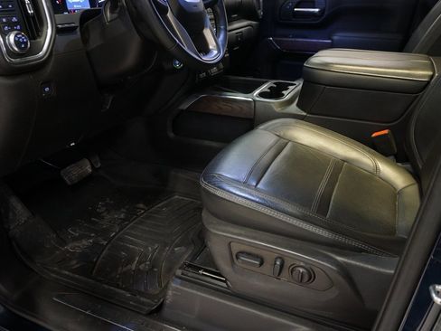 Certified 2023 GMC Sierra 3500 Denali w/ Denali Ultimate Package image 30