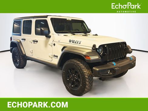 Used 2023 Jeep Wrangler Unlimited image 1