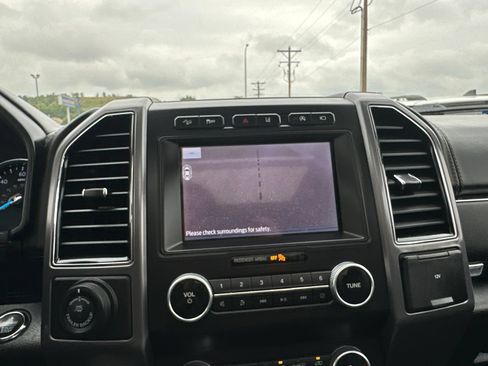 Used 2021 Ford Expedition Max Platinum AWD/4WD image 70