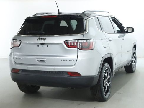 Used 2025 Jeep Compass Limited AWD/4WD image 45
