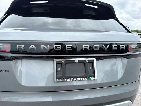Used 2026 Land Rover Range Rover Velar S AWD/4WD image 45