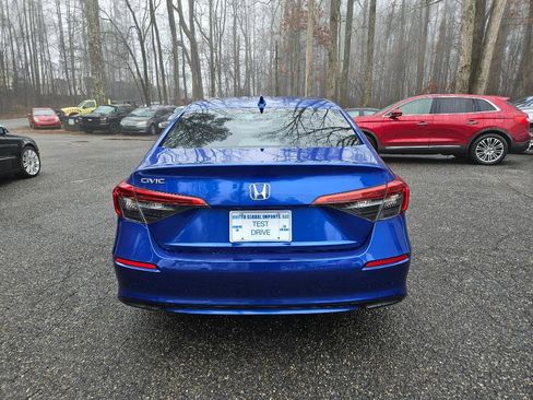 Used 2022 Honda Civic EX image 7