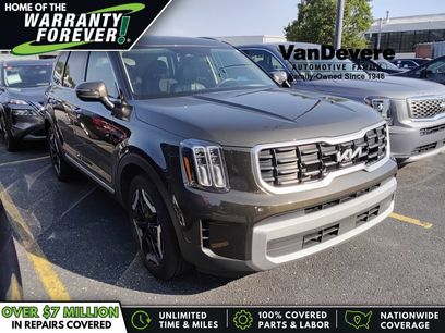 Used 2024 Kia Telluride S