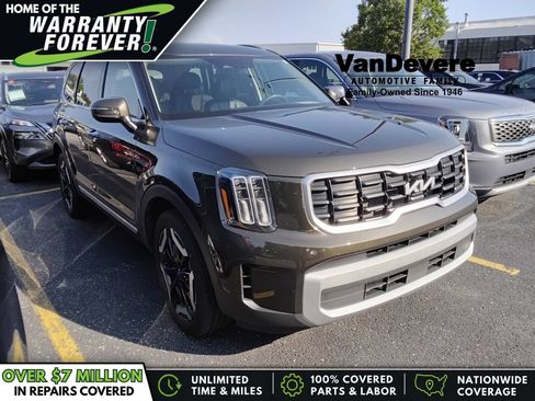 Used 2024 Kia Telluride S AWD/4WD image 1