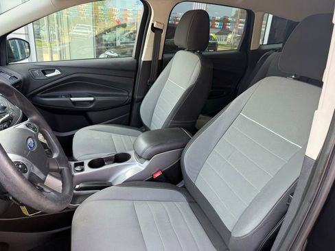 Used 2015 Ford Escape SE FWD image 7