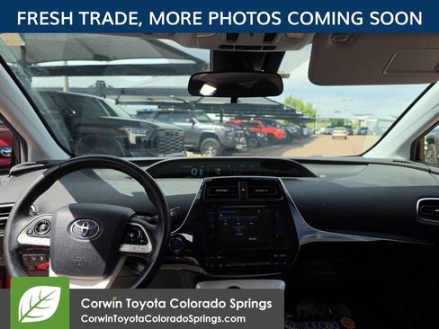 Used 2018 Toyota Prius Three w/ Advanced Technology Package FWD image 11