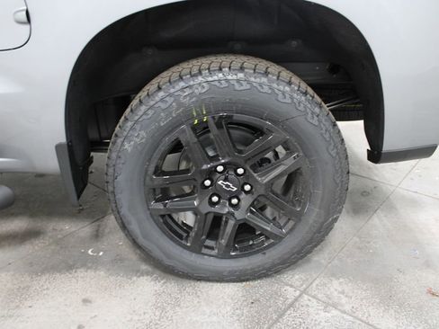 New 2026 Chevrolet Silverado 1500 Custom w/ Turbomax Blackout Package image 41