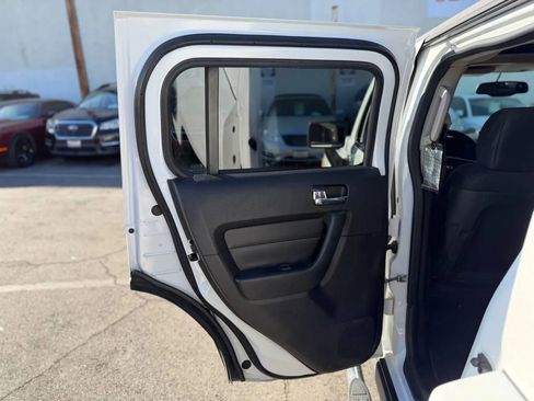 Used 2007 HUMMER H3 image 27