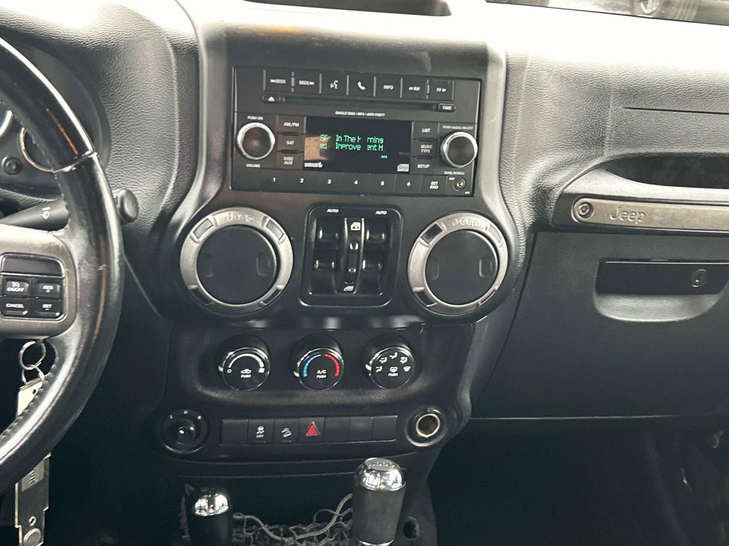 Used 2016 Jeep Wrangler Unlimited Sport AWD/4WD image 18