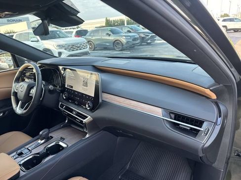 Used 2024 Lexus RX 350 Premium w/ Convenience Package AWD/4WD image 16