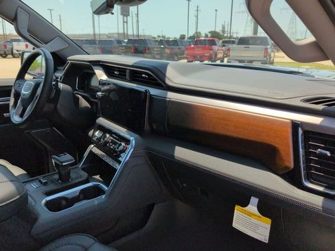 New 2026 GMC Sierra 1500 Denali image 19