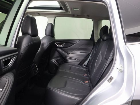Used 2019 Subaru Forester Limited AWD/4WD image 11