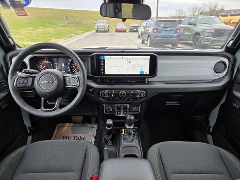 Used 2024 Jeep Wrangler Sport S image 19