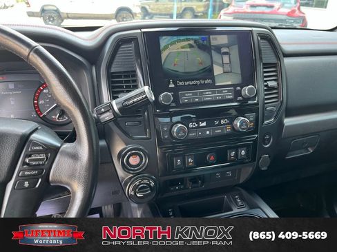 Used 2024 Nissan Titan PRO-4X w/ Pro-4x Convenience Package AWD/4WD image 9
