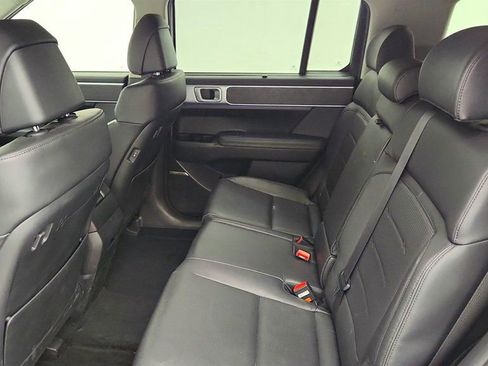 Used 2024 Hyundai Santa Fe Limited image 20