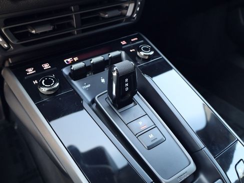 Certified 2020 Porsche 911 Carrera S RWD image 21