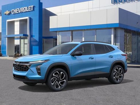 New 2026 Chevrolet Trax RS image 2