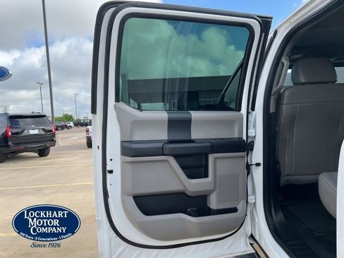 Used 2018 Ford F250 XL w/ Power Equipment Group image 13