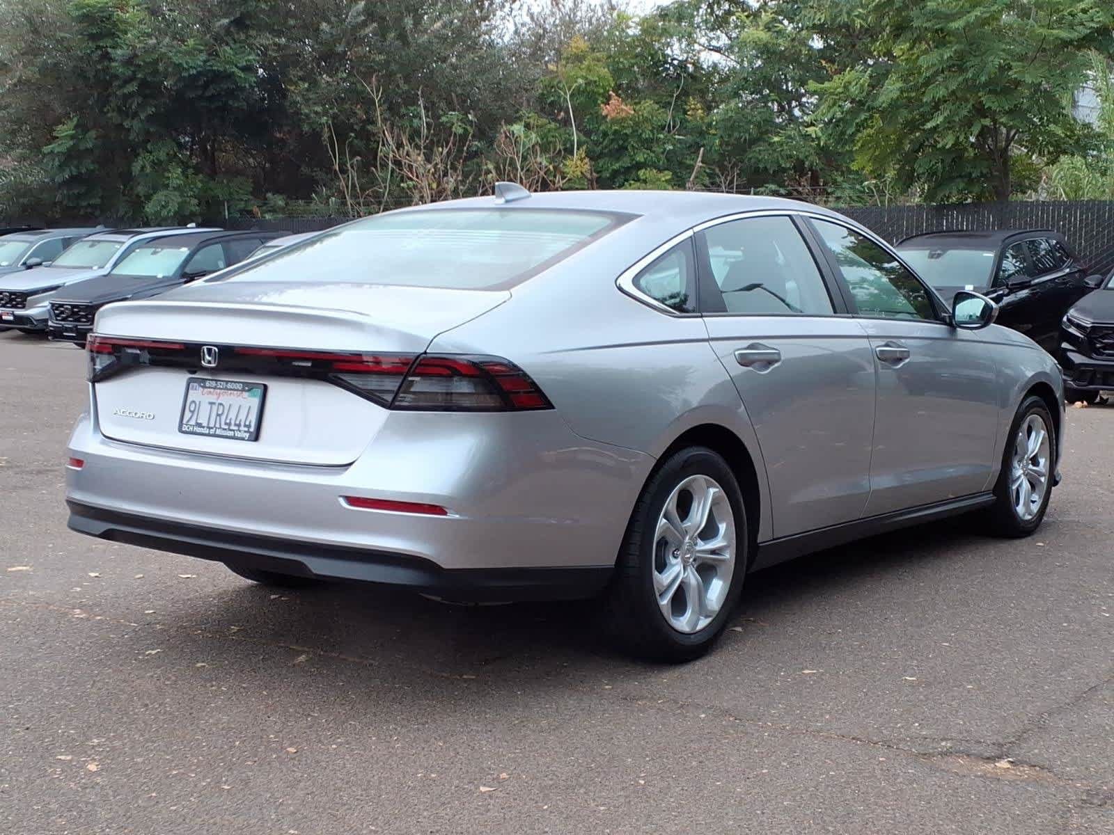 Used 2024 Honda Accord LX image 4